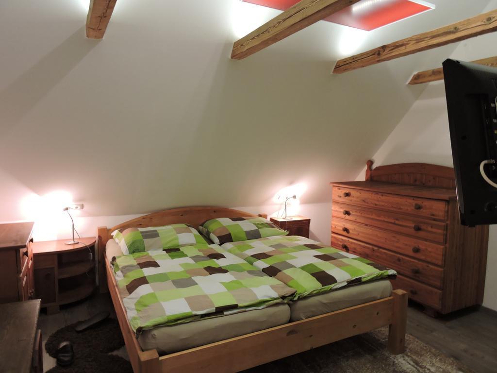 Gregor'S Ferienhaus Im Wald Edelschrott Eksteriør billede